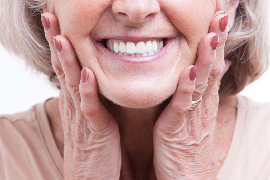 dentures vs dental implants